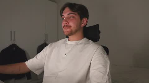 Alex online show from 04-28-26, 02:10