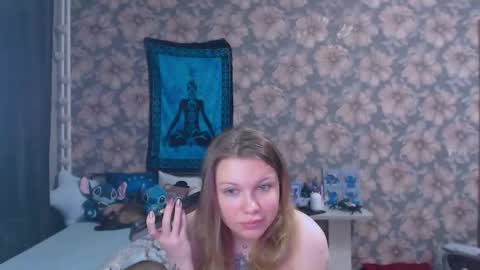 Alice online show from 02-05-26, 01:43