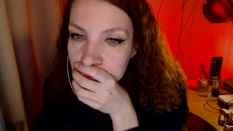 Katie online show from 01-18-25, 03:20