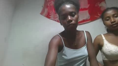 aangevelo online show from 12-14-25, 11:04