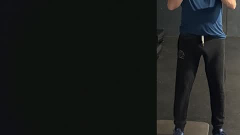 Aaron online show from 12-21-24, 04:57