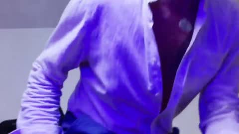 Aaron online show from 04-15-26, 01:12