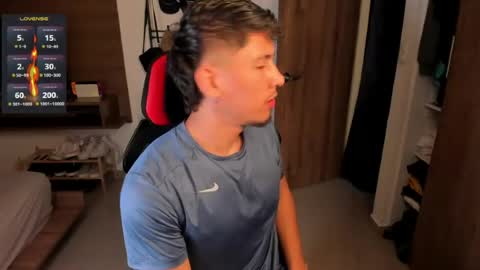AARON  online show from 07-22-26, 01:19