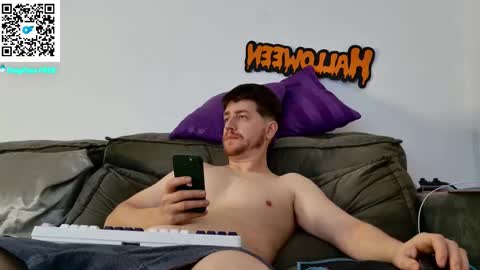 Aaron  online show from 10-29-25, 11:06