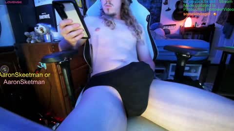 Aaron Skeetman online show from 01-19-25, 02:59