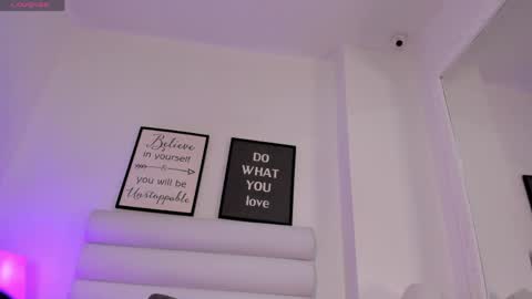 abbey_walker online show from 04-07-26, 11:21