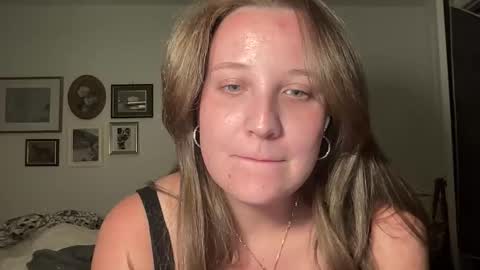 abbeytoocute online show from 03-24-26, 02:27