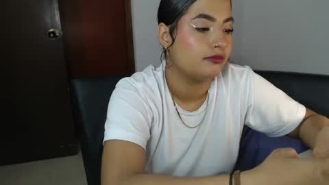 Snapshot of abbie777 chatting on 09-30-25, 09:31 abbie777 online show from 09-30-25, 09:31