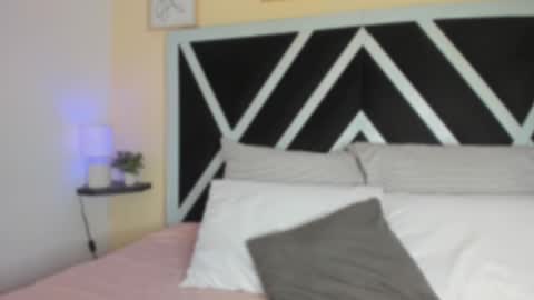 abbie online show from 10-30-25, 07:14