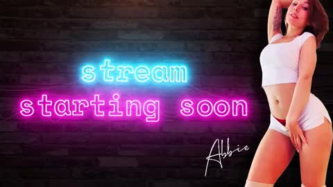 Snapshot of abbienextdoor chatting on 10-26-25, 02:06 Abbie online show from 10-26-25, 02:06