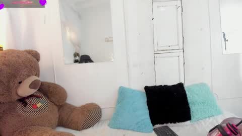 Abby  online show from 05-22-26, 10:04