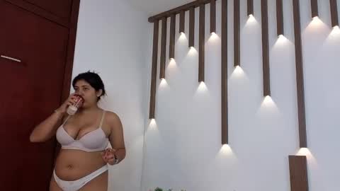 Abbygail online show from 03-25-26, 12:33