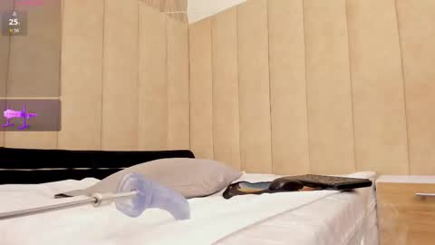 abby_swett1 online show from 11-07-25, 03:12