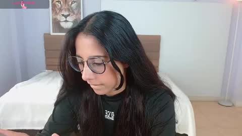 Abby online show from 01-16-25, 03:56