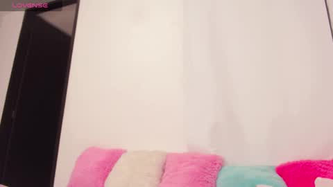 Snapshot of abbyh chatting on 12-02-24, 04:53 abbyh online show from 12-02-24, 04:53