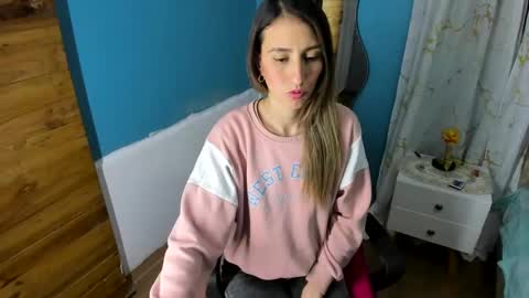 sara online show from 11-13-25, 04:55