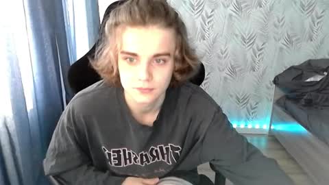 abbysal_blade online show from 01-24-25, 08:44