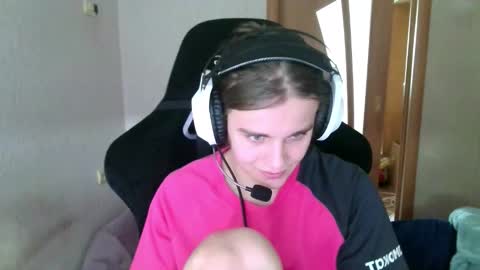 abbysal_blade online show from 10-08-25, 08:56