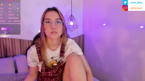 Abigail online show from 09-26-25, 12:31