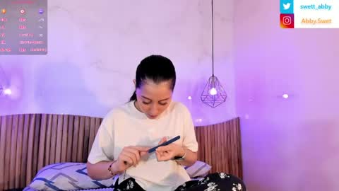 Abigail online show from 06-07-26, 03:10