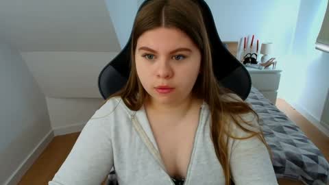 Snapshot of abbyvibe chatting on 05-17-26, 08:55 abbyvibe online show from 05-17-26, 08:55
