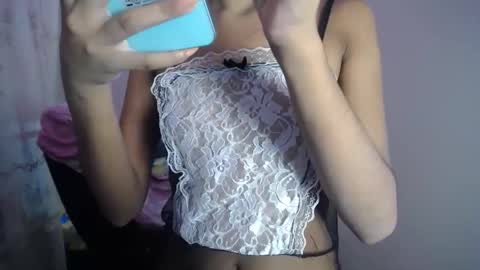 abbywinter18 online show from 09-11-25, 05:07