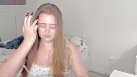 Abby    Stream at Sat  Sun  Mon  Fri online show from 12-21-25, 03:19