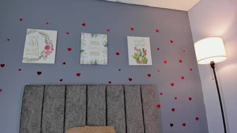 Snapshot of abbyy222 chatting on 05-19-26, 01:56 Abby online show from 05-19-26, 01:56