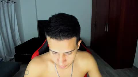 Independence model AbelAsburgo online show from 04-26-26, 01:36