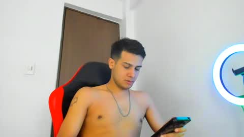 Snapshot of abelasburgo chatting on 07-01-26, 10:09 Independence model AbelAsburgo online show from 07-01-26, 10:09