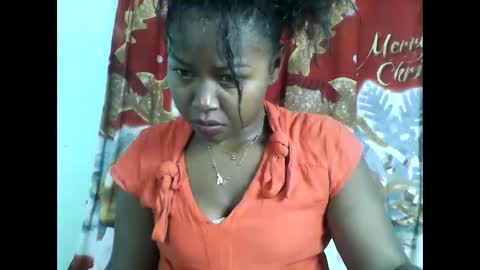 Snapshot of abella677022 chatting on 05-15-26, 09:49 abella677022 online show from 05-15-26, 09:49