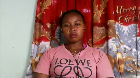Snapshot of abella677022 chatting on 06-01-26, 06:42 abella677022 online show from 06-01-26, 06:42