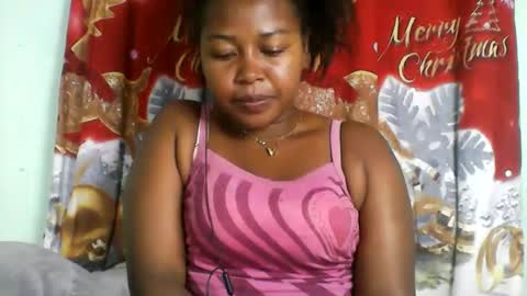 Snapshot of abella677022 chatting on 06-09-26, 04:51 abella677022 online show from 06-09-26, 04:51