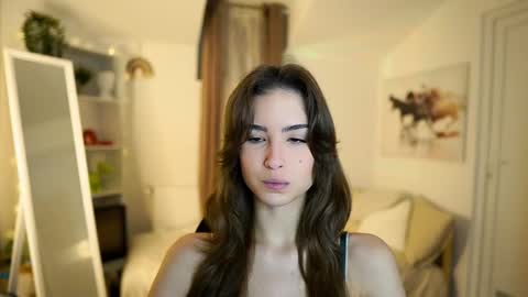 abella_danger_x online show from 12-15-25, 09:35