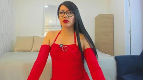 Sophia online show from 04-26-26, 10:07