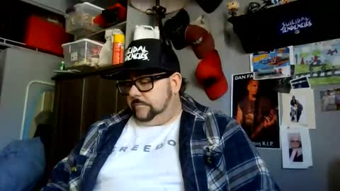 Snapshot of abennett76 chatting on 05-24-26, 04:34 AJ online show from 05-24-26, 04:34