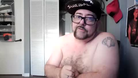 Snapshot of abennett76 chatting on 06-10-26, 02:34 AJ online show from 06-10-26, 02:34
