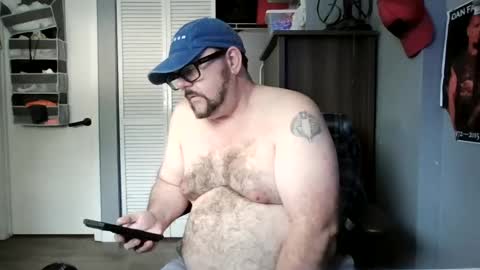 Snapshot of abennett76 chatting on 06-30-26, 03:35 AJ online show from 06-30-26, 03:35