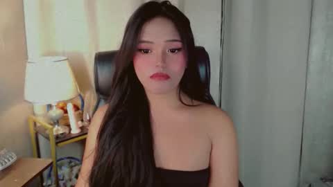 Snapshot of abetterchristine chatting on 05-27-26, 02:08 Abetterchristine online show from 05-27-26, 02:08