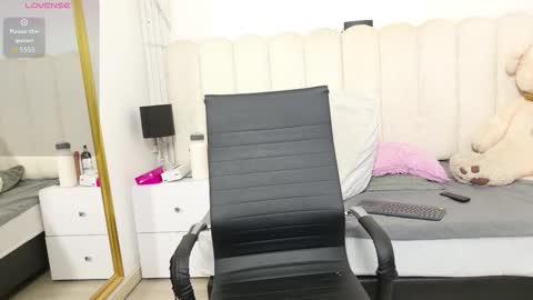 abi_doll online show from 02-23-26, 12:46