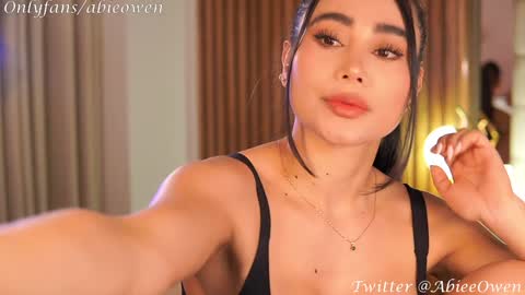 abie_owen online show from 01-30-25, 11:34