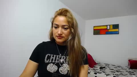 ximena online show from 10-03-25, 01:30