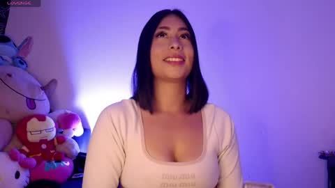 Snapshot of abigail_hobbs2 chatting on 04-25-26, 07:22 Aby online show from 04-25-26, 07:22