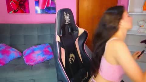 Snapshot of abigail_monroe__ chatting on 10-16-25, 08:32 abigail_monroe__ online show from 10-16-25, 08:32