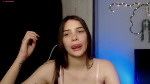 Snapshot of abigail_monroe__ chatting on 05-30-26, 03:47 abigail_monroe__ online show from 05-30-26, 03:47