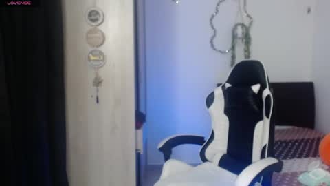 Snapshot of abigail_monroe__ chatting on 06-06-26, 03:55 abigail_monroe__ online show from 06-06-26, 03:55
