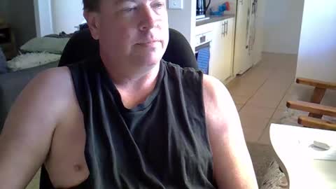 Snapshot of abo38 chatting on 11-21-25, 12:10 abo38 online show from 11-21-25, 12:10