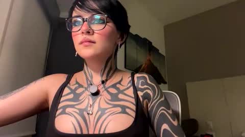 April  online show from 04-06-26, 04:32
