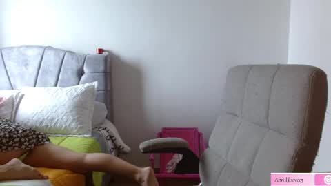 Abril online show from 02-26-25, 04:56