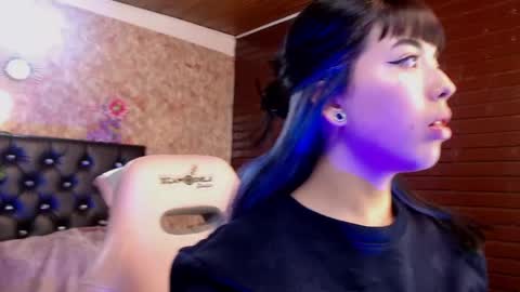 Snapshot of abrill_gp chatting on 05-12-26, 11:18 abrill_gp online show from 05-12-26, 11:18